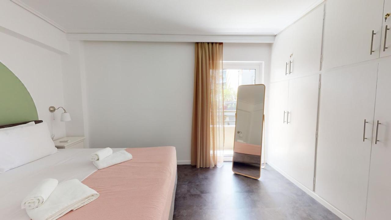 Onezerotwo By Zoia Living Aparthotel Athen Eksteriør bilde