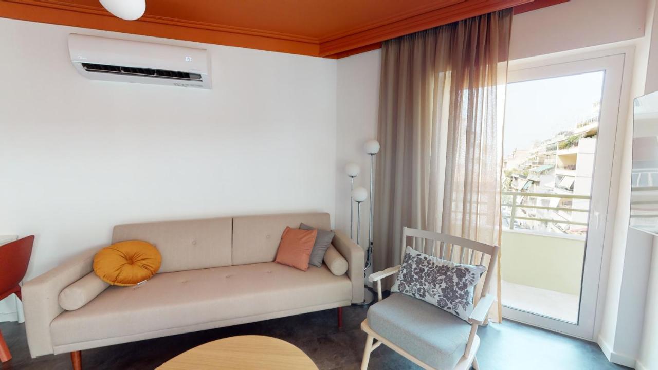 Onezerotwo By Zoia Living Aparthotel Athen Eksteriør bilde