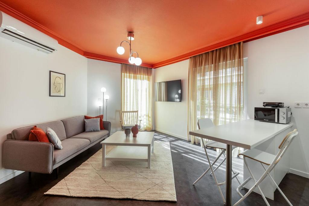 Onezerotwo By Zoia Living Aparthotel Athen Eksteriør bilde