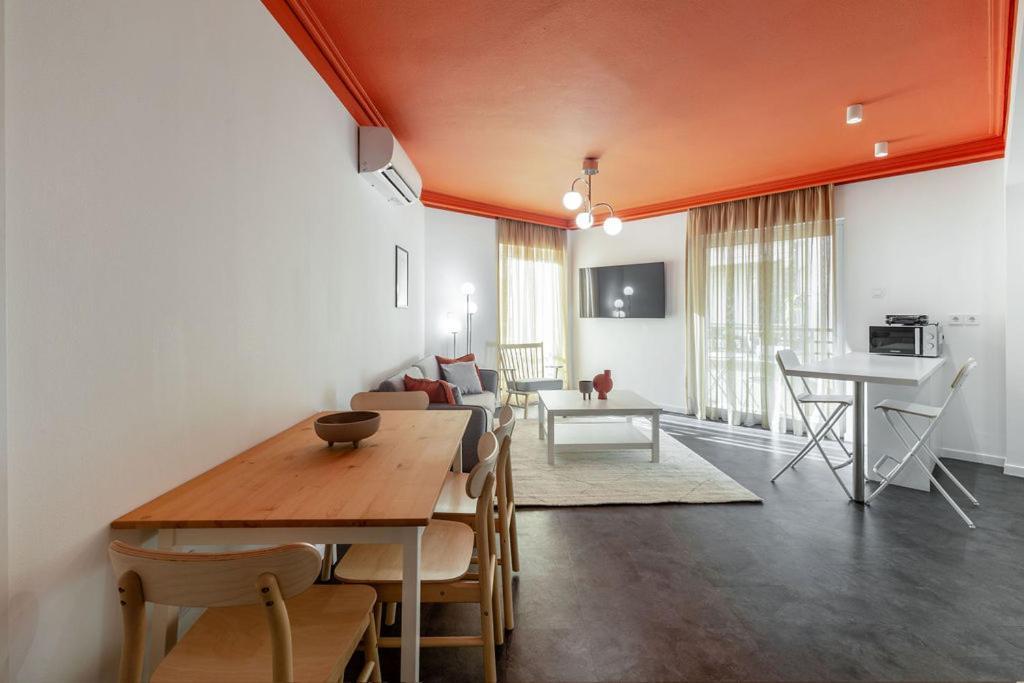 Onezerotwo By Zoia Living Aparthotel Athen Eksteriør bilde