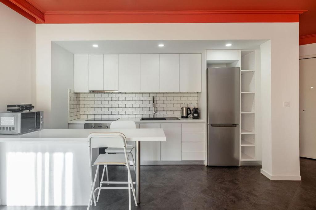 Onezerotwo By Zoia Living Aparthotel Athen Eksteriør bilde