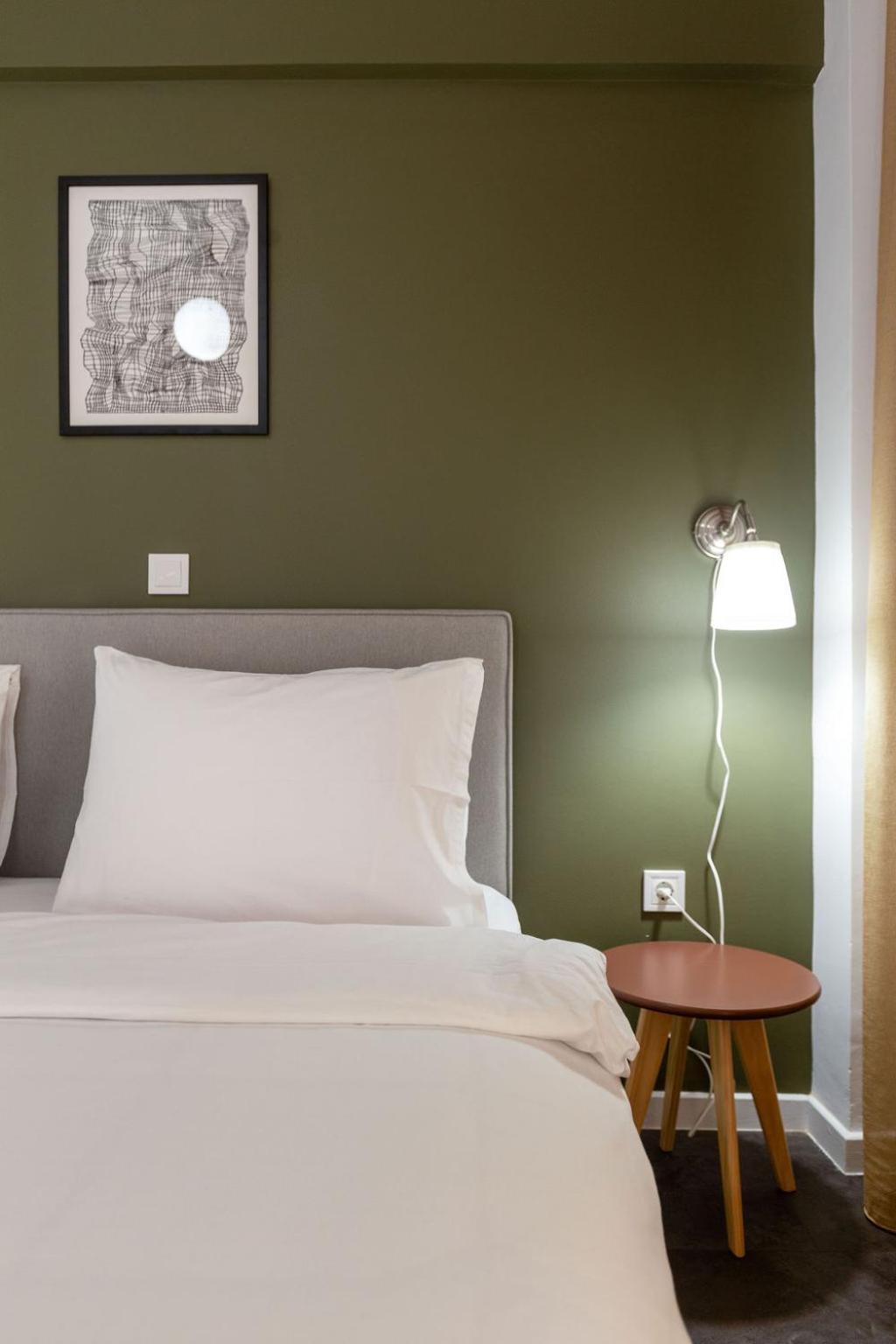 Onezerotwo By Zoia Living Aparthotel Athen Eksteriør bilde